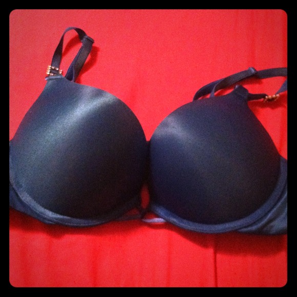 ❗HOLD❗34A VS Miraculous Bra