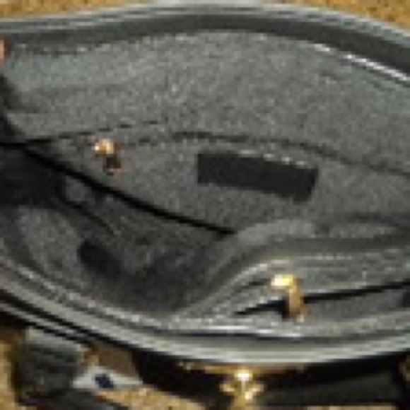 Mk handbag - Picture 3 of 4