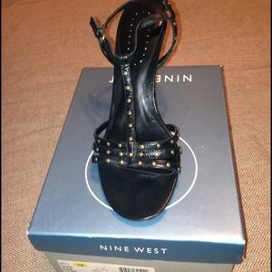 Cute NineWest Sandals