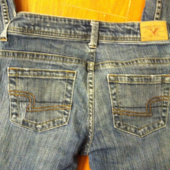 **SOLD IN BUNDLE** American Eagle Jeans! - Picture 2 of 2