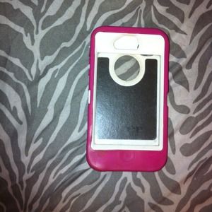 Pink and white Otterbox iPhone 4 case