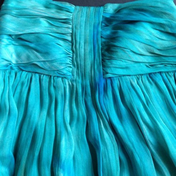 Alice + Olivia silk dress - Picture 2 of 3