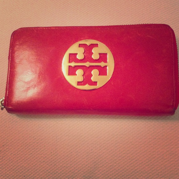Authentic Tory Burch Wallet