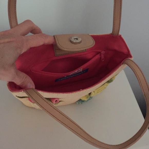 Adorable Handbag with Velvet Floral Detail - Picture 2 of 2