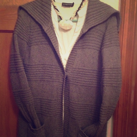 AE LONG SWEATER