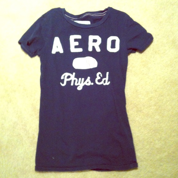 Navy blue Aeropostale tshirt