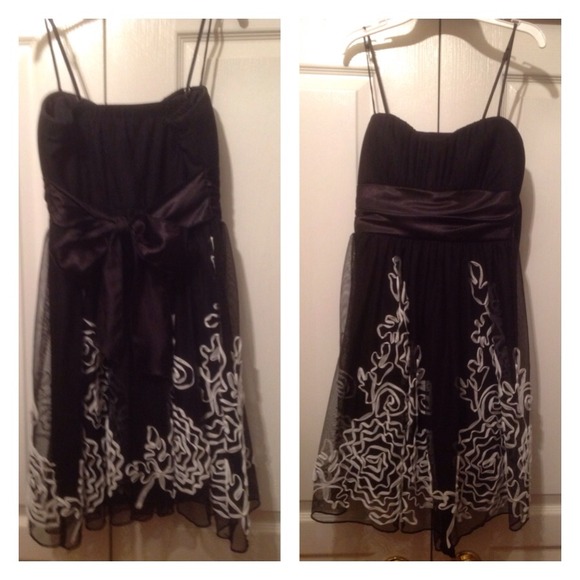 Black chiffon formal dress, white ribbon details!