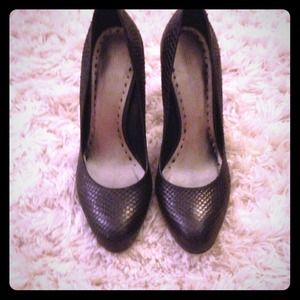 BCBG heels size 9B black $15
