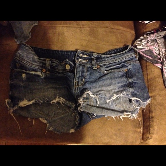 American eagle shorts sold