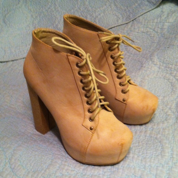Lace up booties