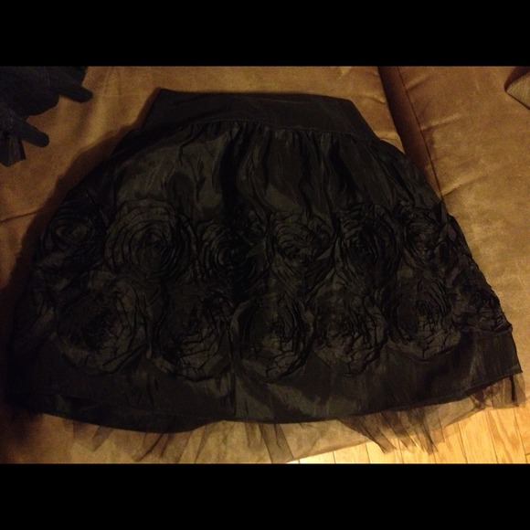 Black skirt