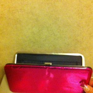 ⛔️⛔️⛔️gifted⛔️⛔️⛔️Bright pink wallet , never used