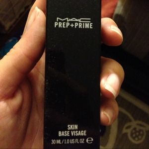❗❗SOLD❗❗MAC Prep & Prime