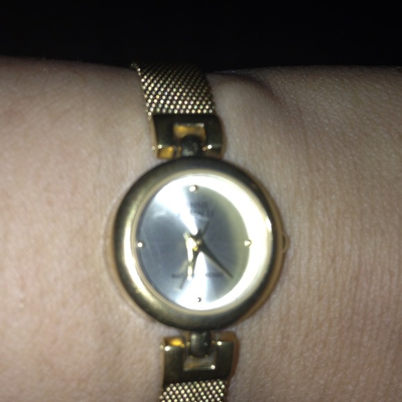 Watch - Picture 3 of 4