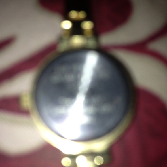 Watch - Picture 3 of 3