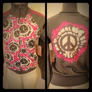 Cute Grey Jacket 🐝