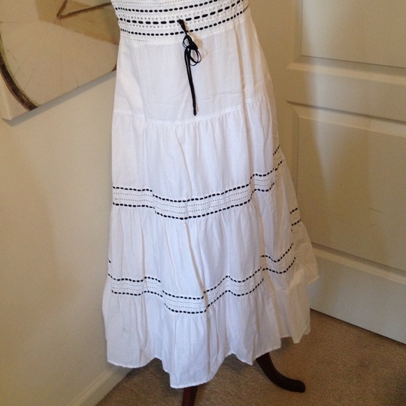 Ann Taylor beautiful summer dress!' - Picture 2 of 3