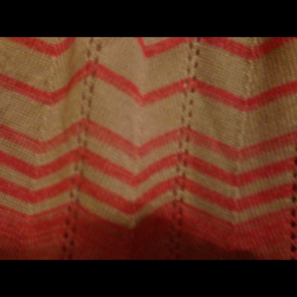 Sweater - Picture 3 of 3