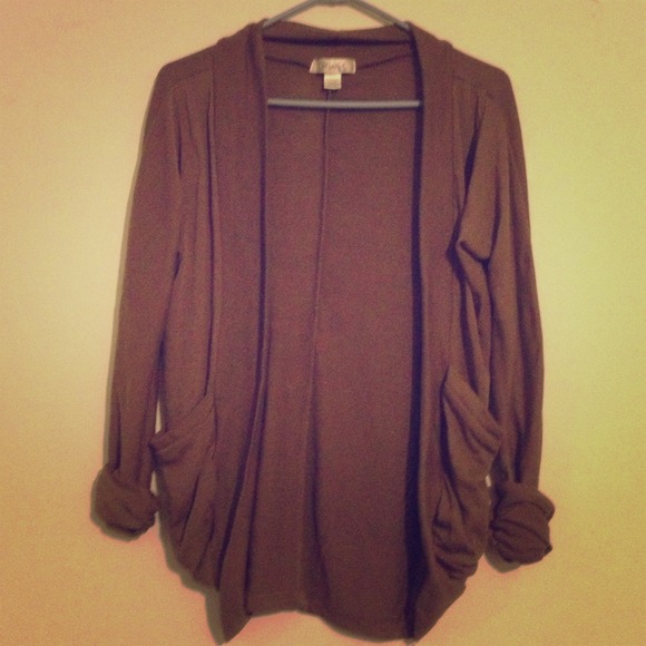 ✌SOLD ✌Very chic brown pull over