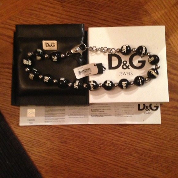 Dolce & Gabbana necklace NWT