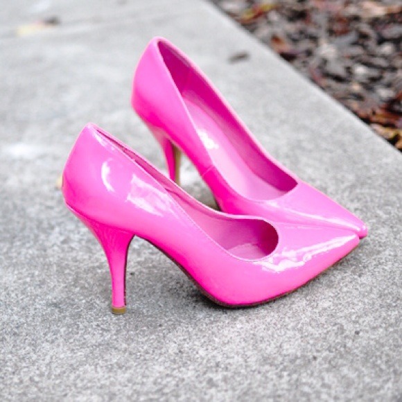 Price reduced! Neon pink pumps
