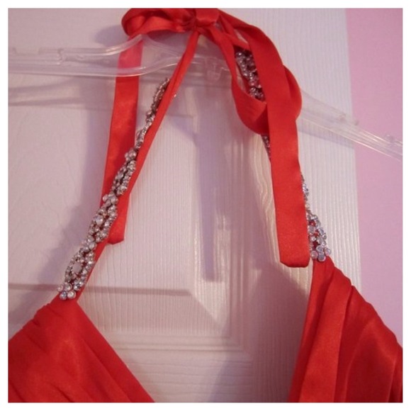Orange/red halter formal dress size 5/6 - Picture 3 of 4