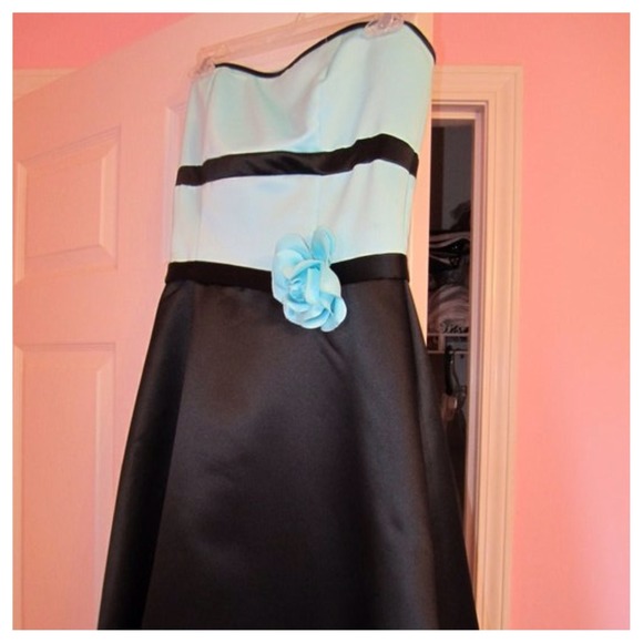 Turquoise and black tea length strapless dress - Picture 2 of 3