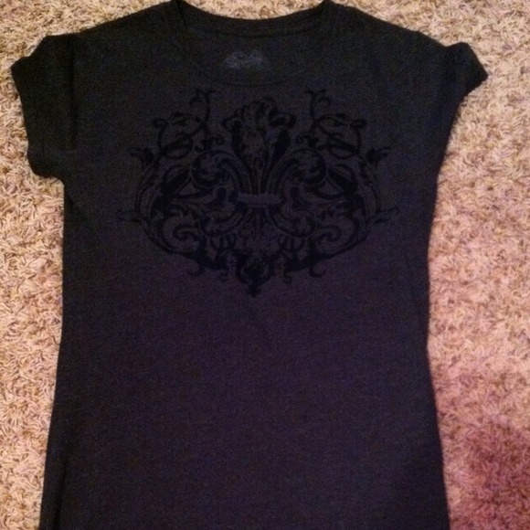 Blank sinful wing shirt - Picture 1 of 2
