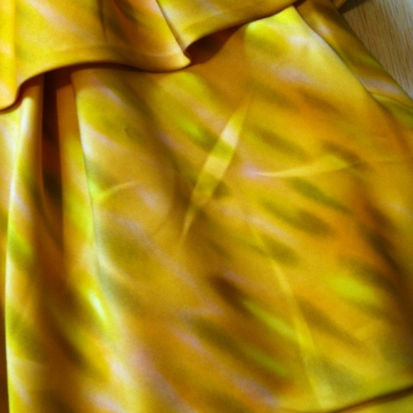 The Limited size 4 one should dress - Picture 2 of 2