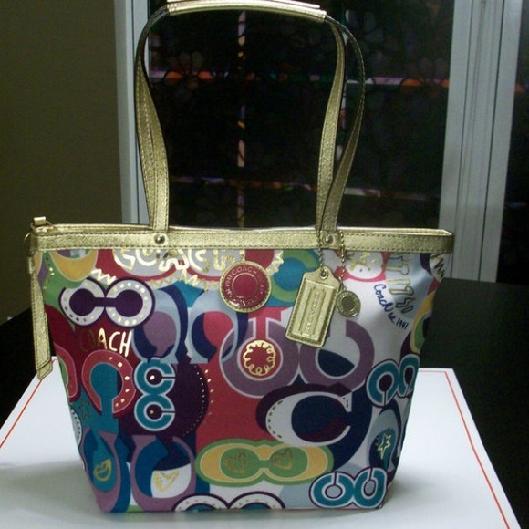 Gorgeous COACH Signature Print Multicolor Tote!