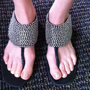 BCBG GLADIATOR SANDALS