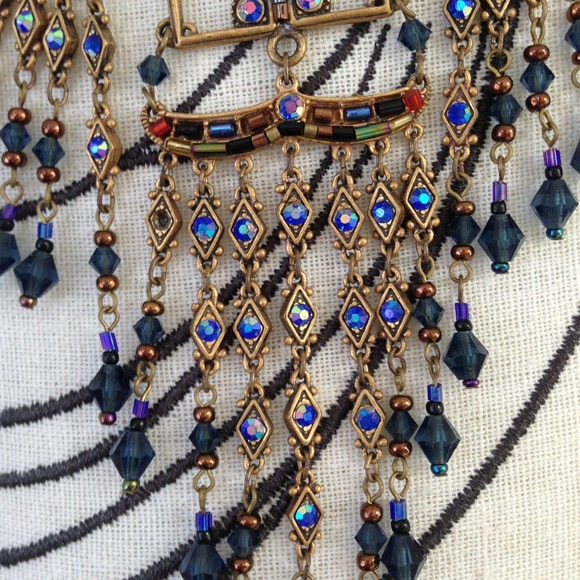 Gorgeous choker with blue and purple stones - Picture 2 of 2