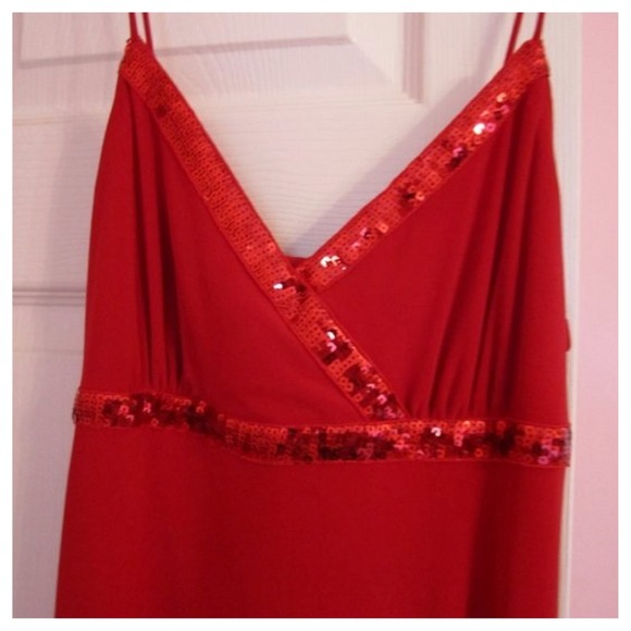 Red spaghetti cocktail dress - Picture 2 of 3