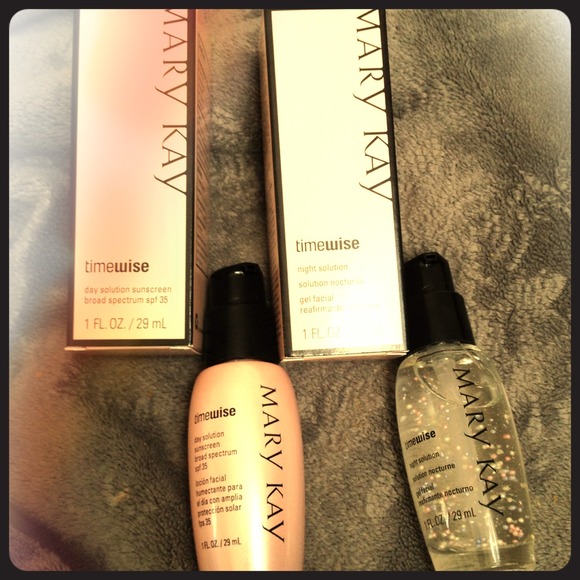 ✨Discount✨TimeWise day&night solution 1fl.oz.