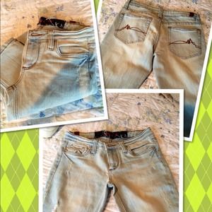 👏HOLD BUNDLE👏 inc. green skirt