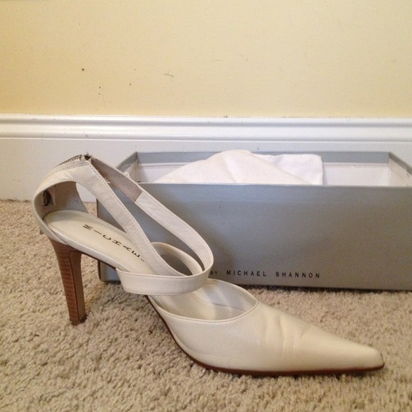 Michael Shannon  dress shoes.