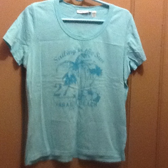Summer top....NO TRADES