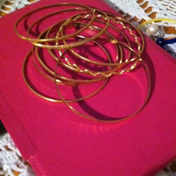 Gold bangles - Picture 2 of 2