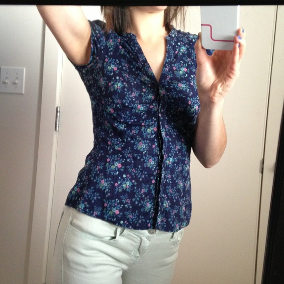 Flower print button up - Picture 1 of 2