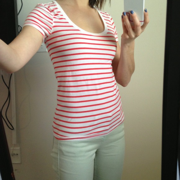 Classic striped T