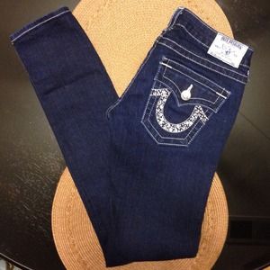 Bundle for @linlen TR Julie & 7 FAM Gwenevere