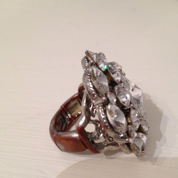 Ring - Picture 2 of 2