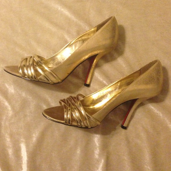 💥Sexy💥Gold Sergio Zelcer Red Bottom Heels sz 8.5 - Picture 3 of 4