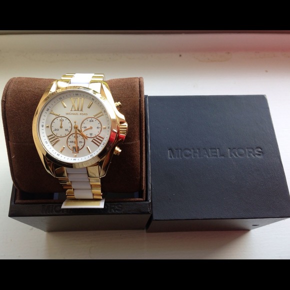 💯 AUTHENTIC MICHAEL KORS WATCH! NEW with tag!