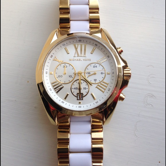 ? AUTHENTIC MICHAEL KORS WATCH! NEW with tag! main image 4