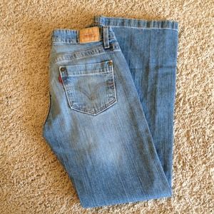 Size 5 Levi's flare jeans