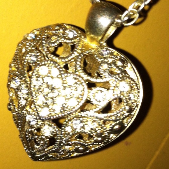 Heart chain - Picture 3 of 3
