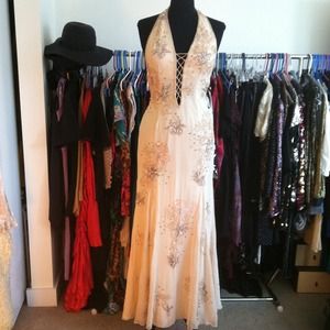 VINTAGE SCALA GOWN