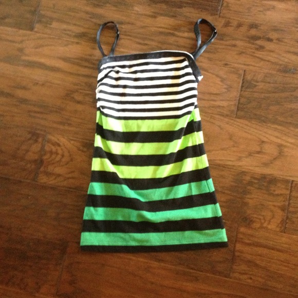 Rue 21 shirt