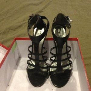 Guess black high heel shoes
